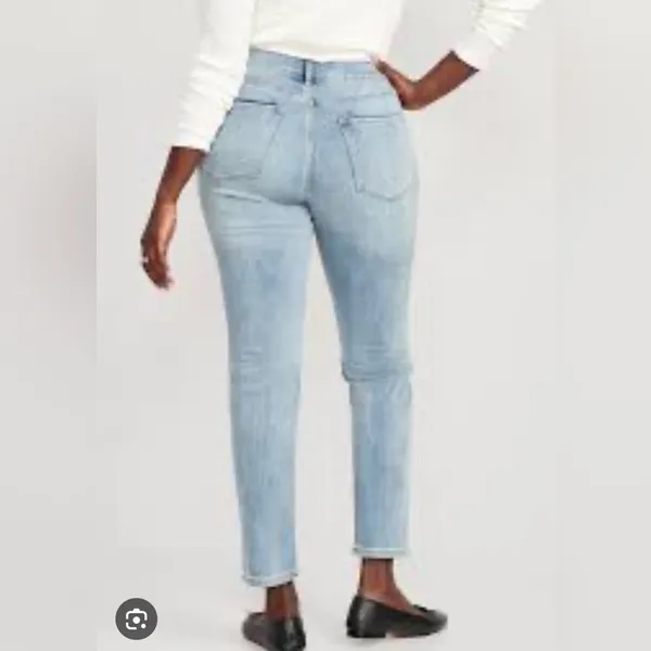 Old Navy Power Straight High Rise Distressed Denim Size 12 - Image 2