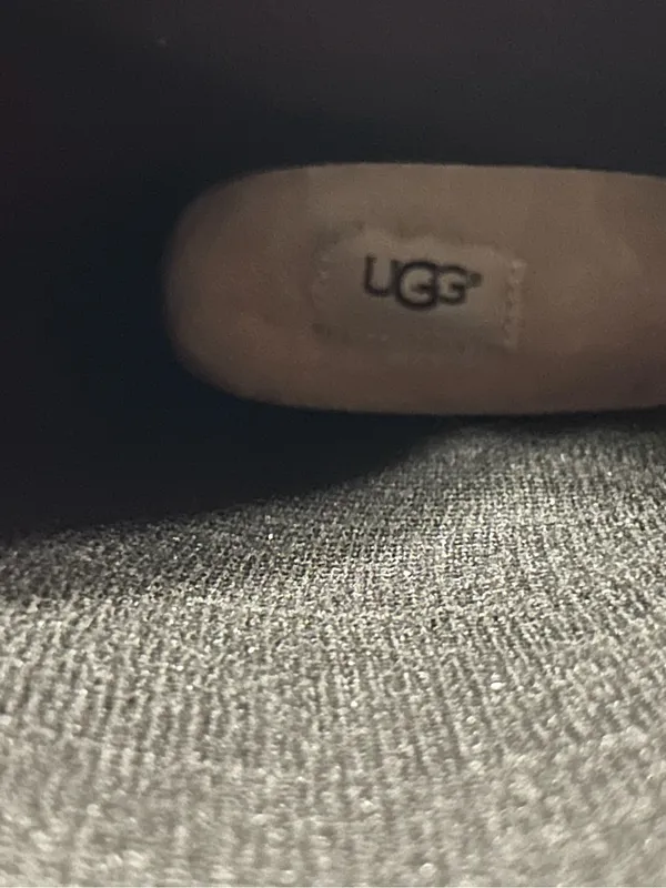 UGG Women's Plum Gloss Rain Boots size 7 - Image 10
