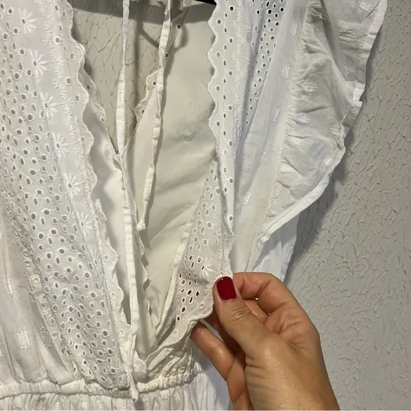 American Eagle Outfitters White Eyelet Cotton Romper size small - Image 13