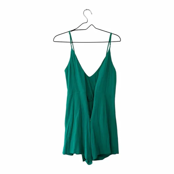 superdown Green Karen Wrap Romper Women’s Size Small Revolve Beach - Image 4
