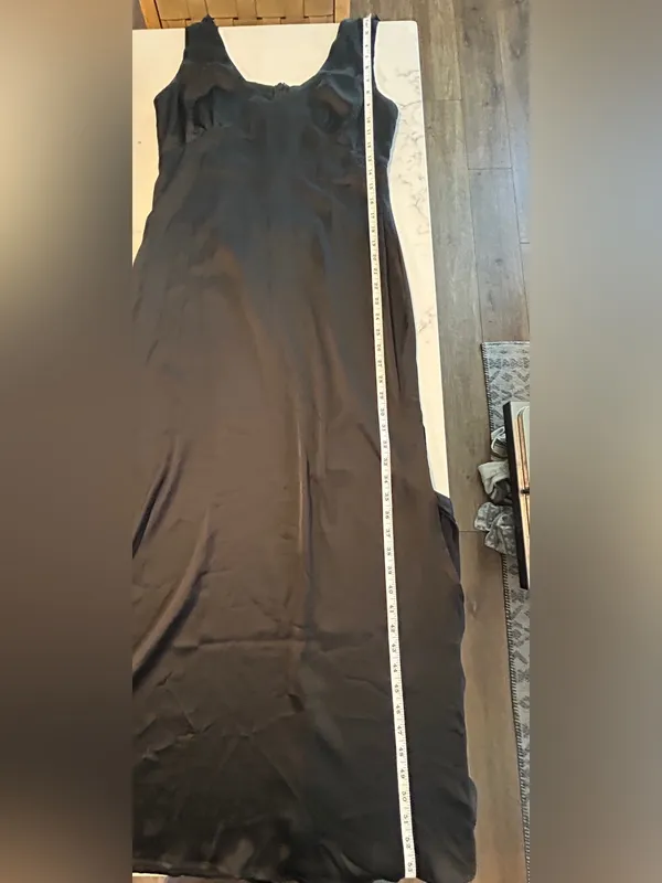 Princess Polly Lynsey V-Neck Satin Maxi Dress Size 8 - Image 8