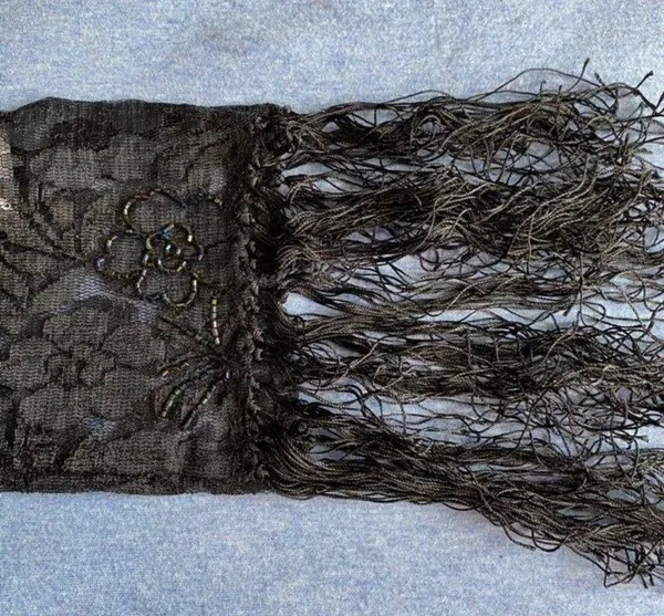 Vintage Black Lace 70 inch Scarf with Fringe - Image 4
