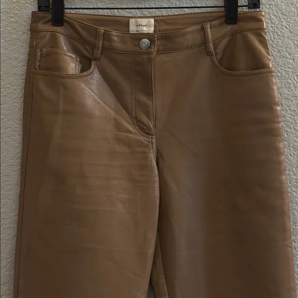 Aritzia Wilfred Melina Vegan Leather Straight Leg Pants Size 4 - Image 4