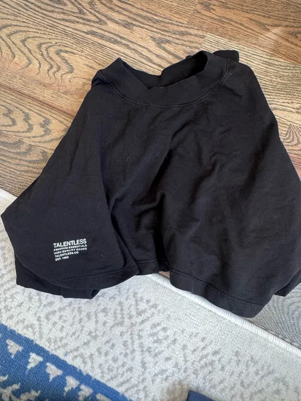 Talentless Cropped Tee - Image 3