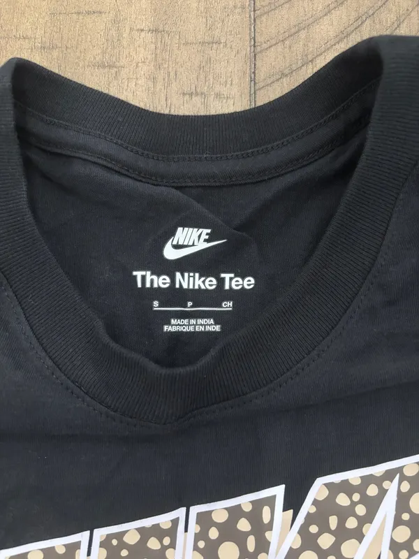 New Nike Tee - Image 3