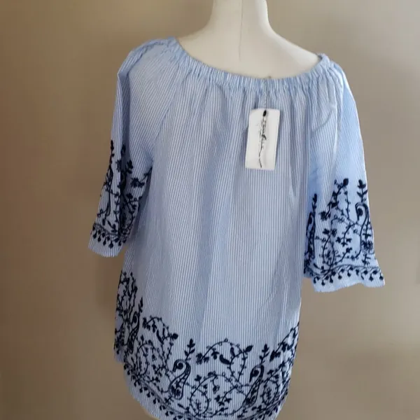 Profile Apparel tunic size large - Image 4