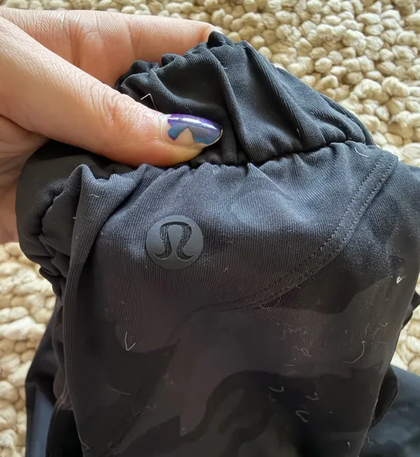Lululemon Camo Joggers - Image 5
