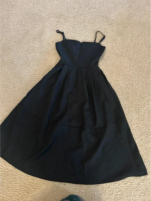 D31 dress waist snatching size xs little black dress gorgeous - Image 4