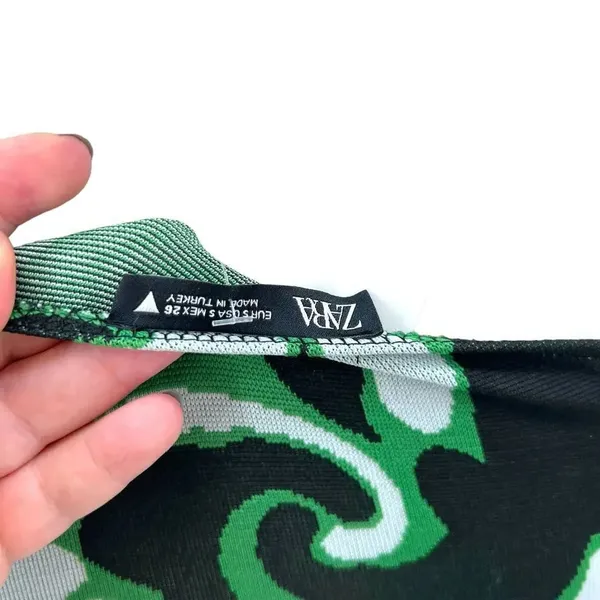 Zara Jacquard Asymmetric One Shoulder Crop Top Ring Detail Black Green‎ Small - Image 8
