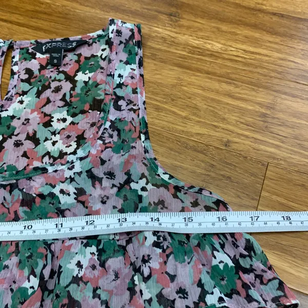 Express Floral Ruffle Tank Top Womens‎ Size Small Sleeveless Blouse Casual Cute - Image 7