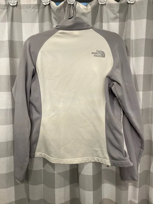 The North Face Women’s White and Light Gray Zip Front Fleece Jacket - Image 9