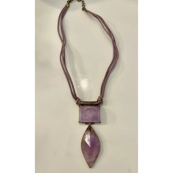 Handmade Natural Amethysts Quartz Pendant Necklace - Image 5