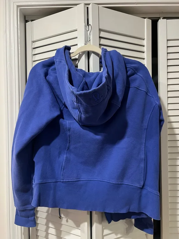 Lululemon Hoodie Scuba - Image 2