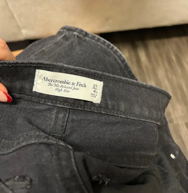 Abercrombie Jeans - Image 4