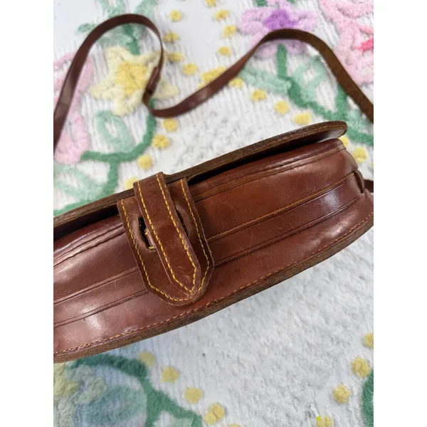 Vintage Hand‎ Tooled Leather Aztec Mayan Calendar Crossbody Saddle Bag Brown - Image 3