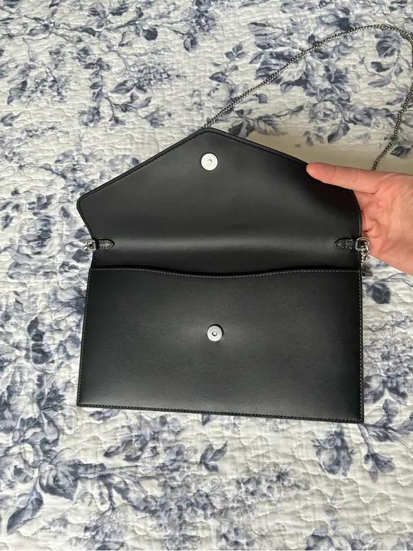Coach Essential Small Leather Clutch Chain Crossbody Purse - Image 10