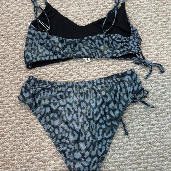 Dippin' Daisy's Gray Leopard Print Bikini Set - Image 8