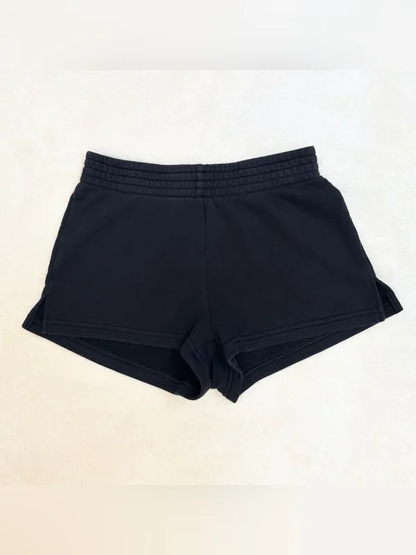 Aritzia TNA Airy AF Fleece Mid-Rise 2" Sweatshorts – Black – XXS - Image 4