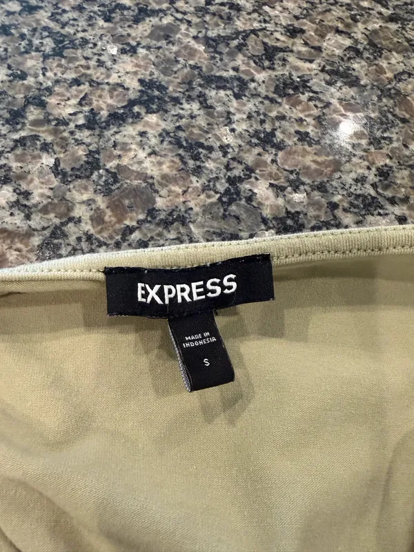 Ruffle express bodysuit - Image 3