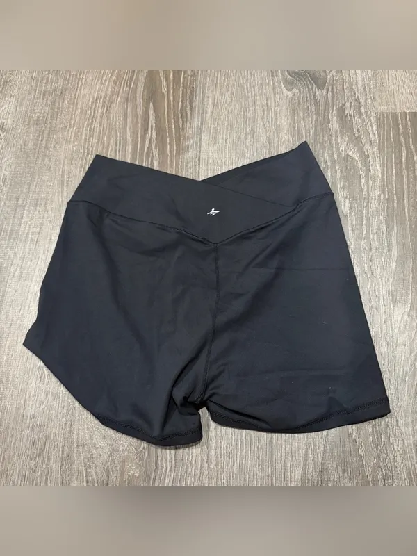 NWOT Halara Black SoftlyZero High Waisted Crossover Yoga Bike Shorts - Image 5