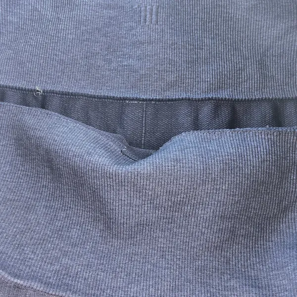 Lululemon Seamlessly Street Crop in Cadet Blue size 8‎ - Image 6
