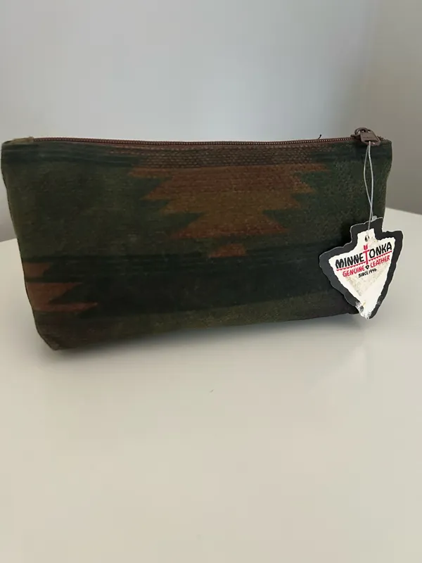 Vtg Minnetonka Embossed Leather Pouch NWT Southwestern Aztec Case 9282 YKK Zip - Image 4