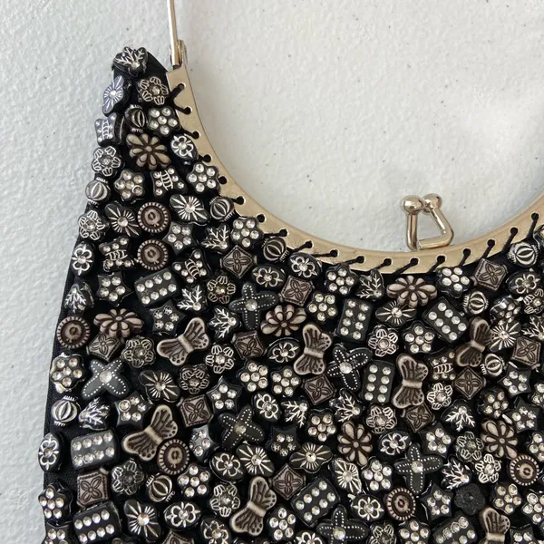 NWOT black silver butterfly floral beaded lined snap small‎ hand bag purse - Image 4