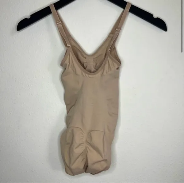 SKIMS Sculpting Brief Bodysuit - Image 3