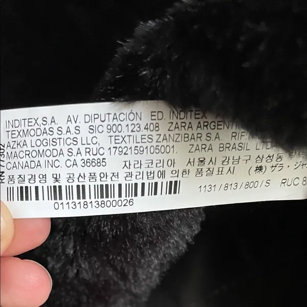 Zara Black faux fur crop sweater NWT‎ - Image 5
