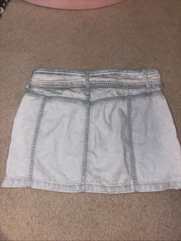 Light Wash Denim Mini Skirt with Belt - Image 2