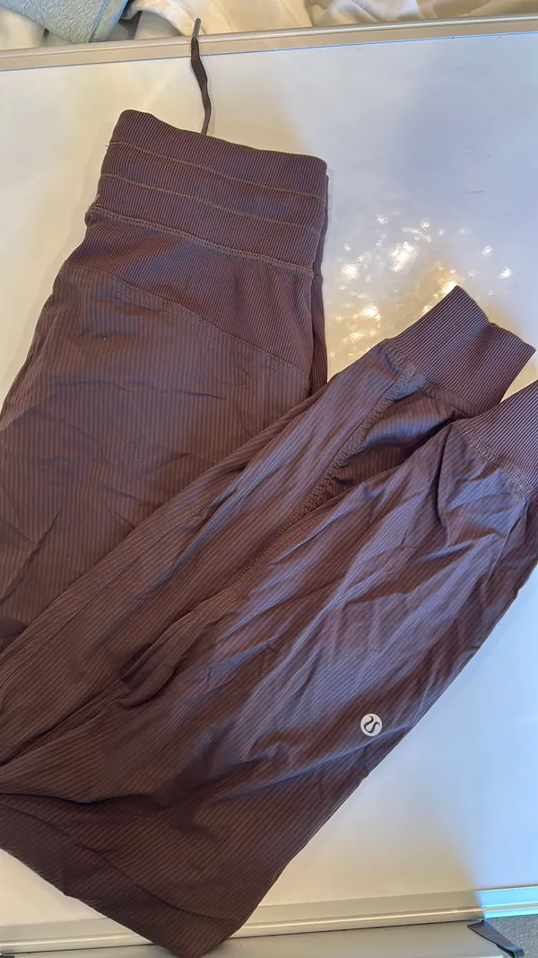 Lululemon dance studio joggers brown size 0  - Image 4