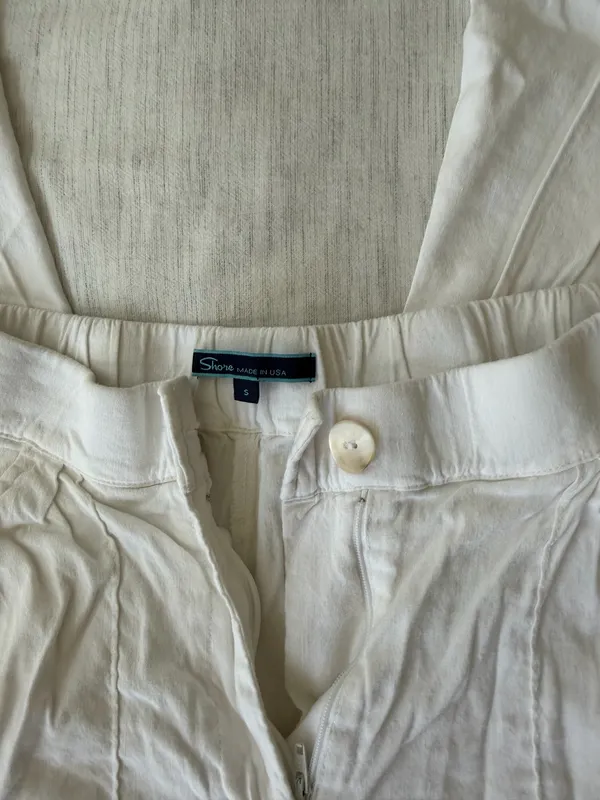 Shore Brand white wide leg linen blend pants - Image 3