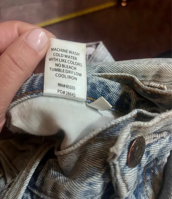 Pistola Light Blue Cropped Straight Jeans Inseam 25 Size 28. EUC - Image 8