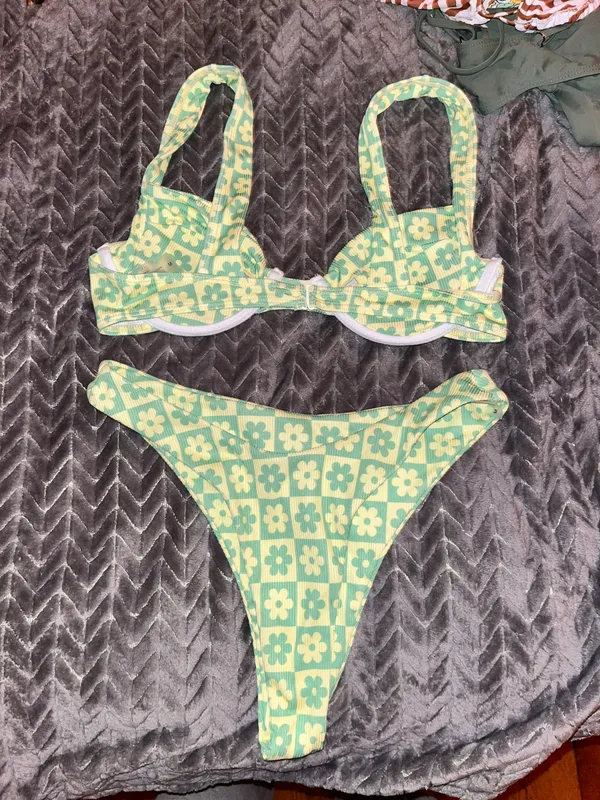 Aurelle Bikini Set - Image 2