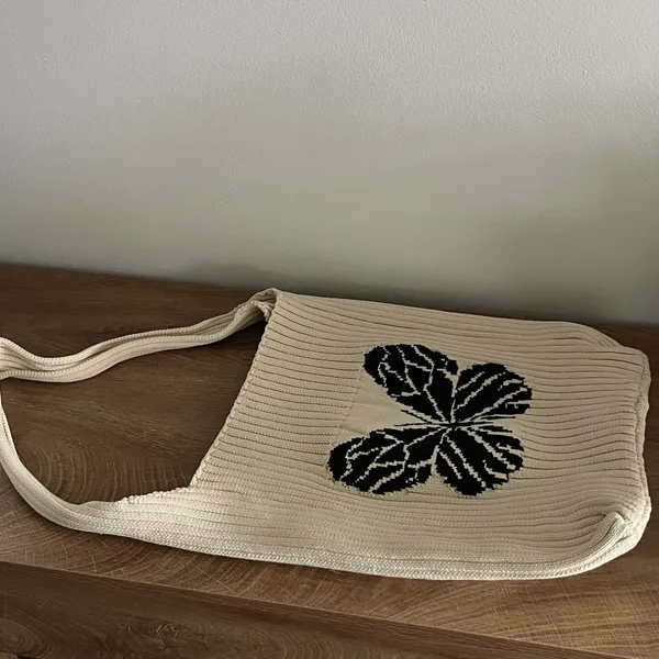 Boutique Cream Ribbed Knit Butterfly Shoulder Bag Soft Girl Aesthetic - Image 3