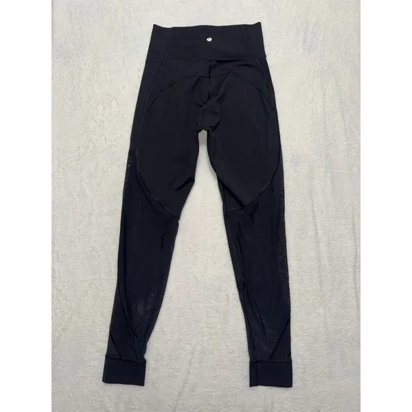 Lululemon Women's Tight Stuff Tight Black High Rise Running Leggings Size 8 - Image 4