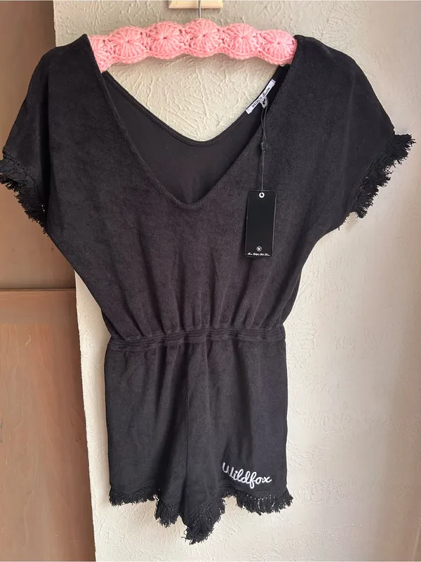Wild Fox black swim romper Size Small Beachy pool ready - Image 3