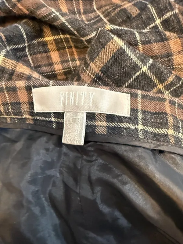 Office Siren, Preppy, Fall Tartan Plaid Wool Wide-Leg Pants 30" Waist - Image 2