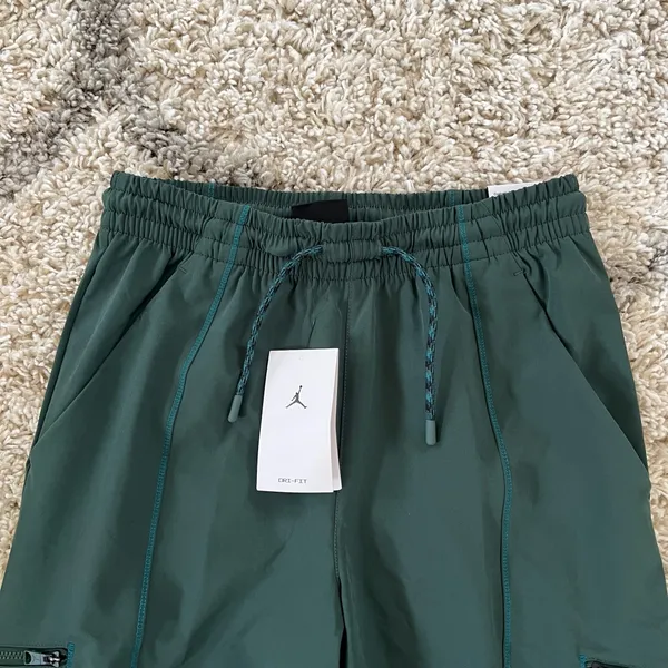 NWT NIKE Jordan Sport Tunnel Pants - Image 6
