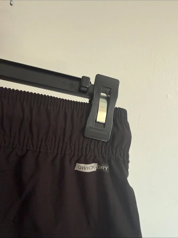 UNIPRO Sports black Q-Wick dry jogger pants - Image 4