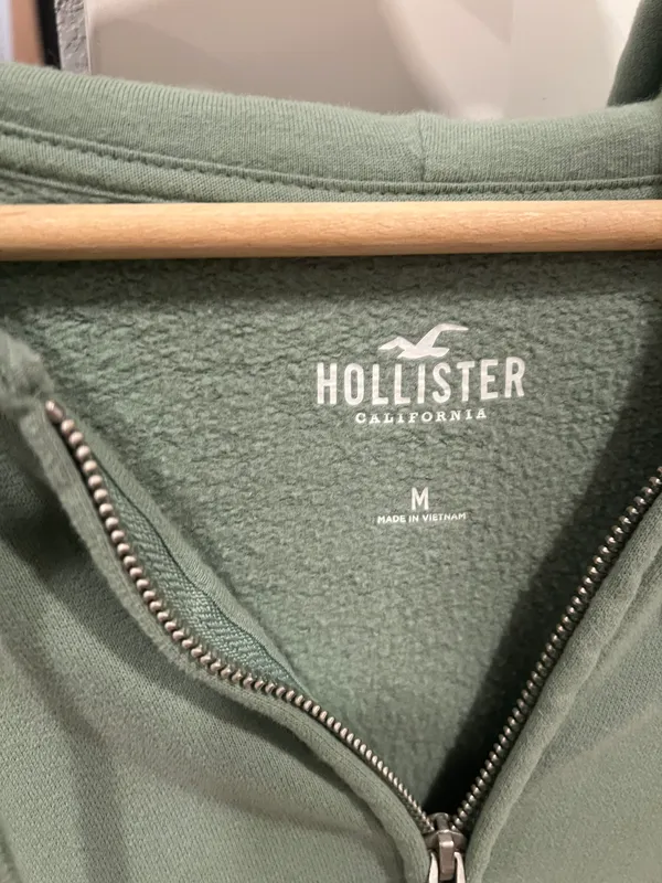 Hollister zip up - Image 7