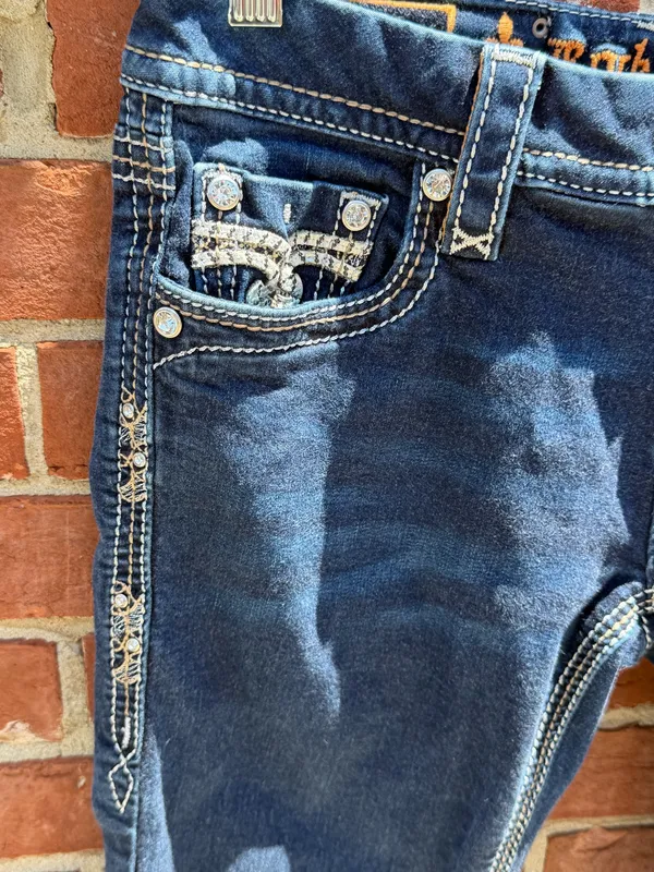Rock Revival Bootcut Jeans Women’s Dark Wash Embellished Flap Pocket Denim - Image 4