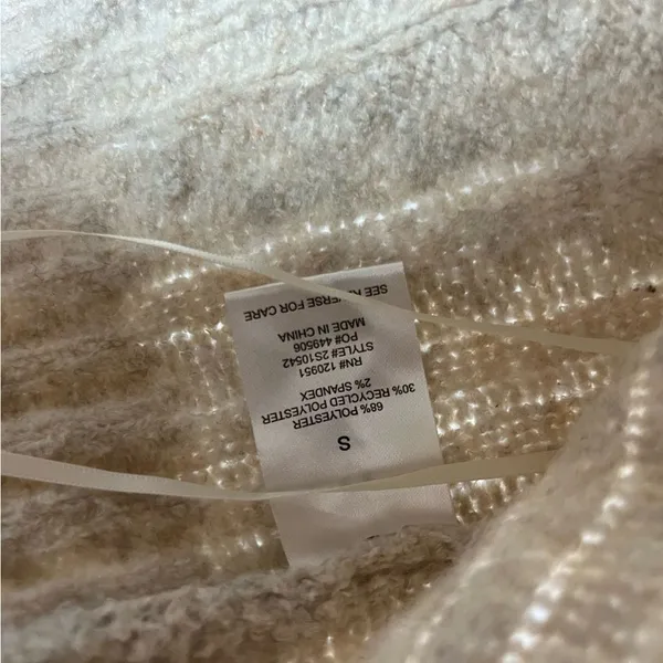 Pink‎ Rose Cream Cable Knit V-Neck Sleeveless Sweater S - Image 5