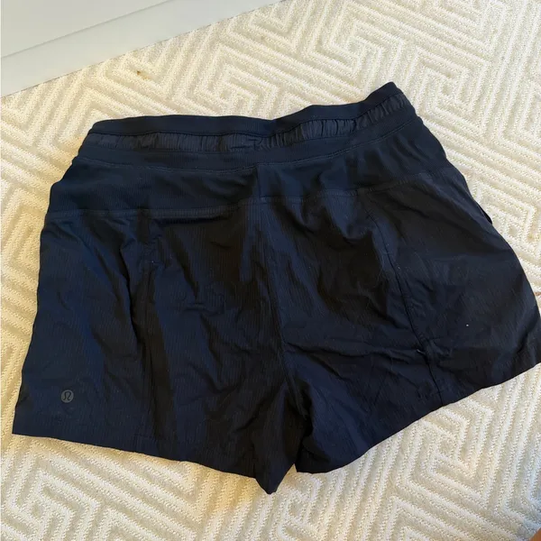 Lululemon dance studio high rise shorts 3.5” - Image 3