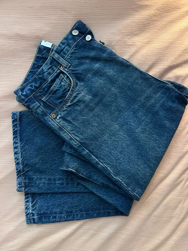 Reformation Cynthia High Rise Straight Long Jeans - Image 3