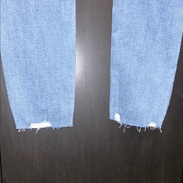 American Eagle Outfitters Blue Distressed high rise jeggings Jeans size 4 - Image 3