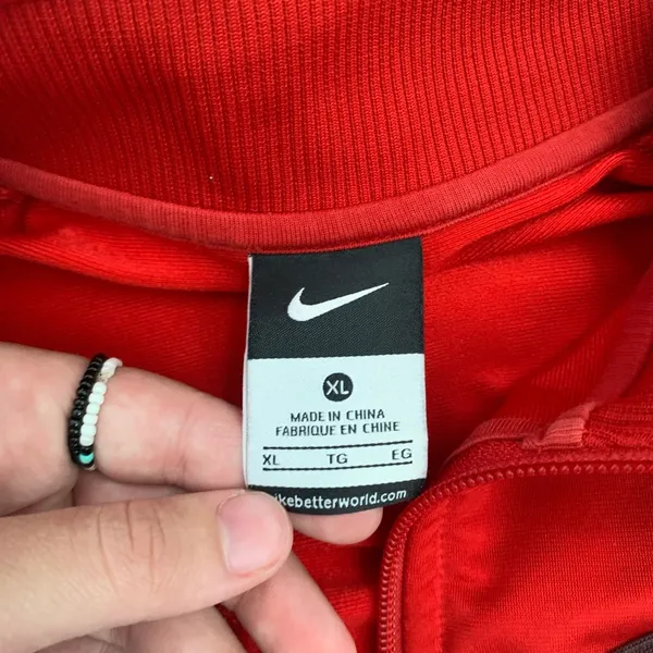 Nike red zip up jacket - Image 2