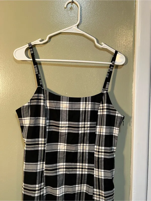 Divided H&M Women’s Size Medium Mini Bodycon Dress Black White Plaid Square Neck - Image 3