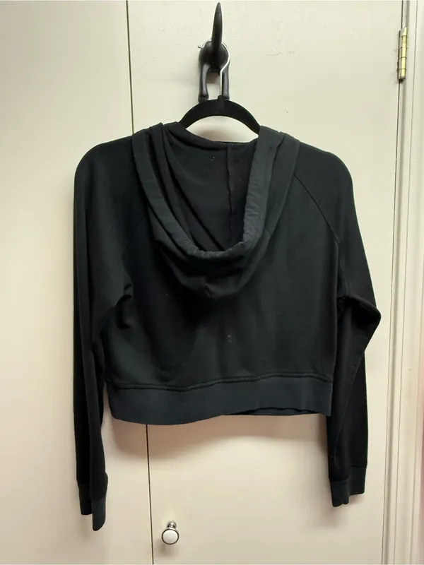 Wild fable cropped hoodie Black Size XS - Image 4
