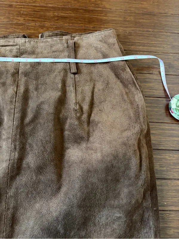 Y2K Express Women's Brown 100% Suede Leather Skirt size Medium Midi pocket Zip - Image 6